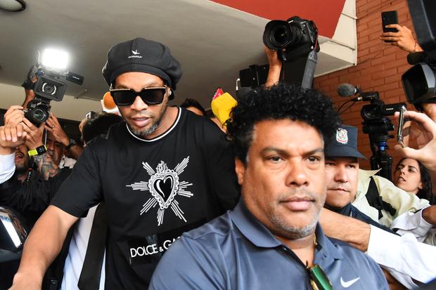 Por caso de Ronaldinho, diretor de migração do Paraguai renuncia ao cargo