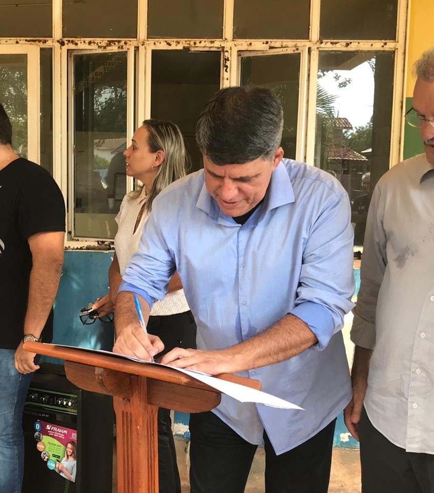Prefeito de Pedro Gomes diz que verbas do Governo Presente vão para recapeamento