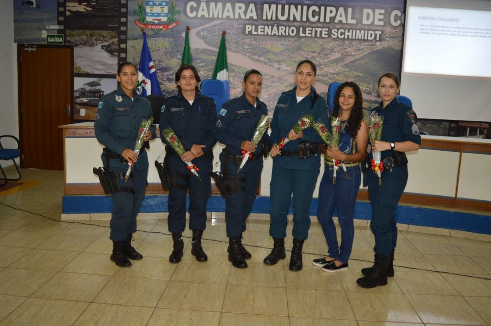 Polícia militar de Coxim realiza homenagem para as policiais em alusão ao Dia Internacional da Mulher