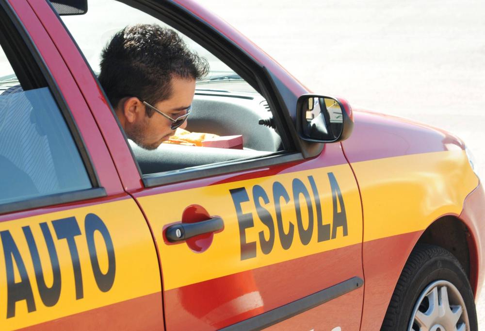 Carteiras de habilitação: Candidatos de MS já podem conferir índices de aprovação de autoescolas