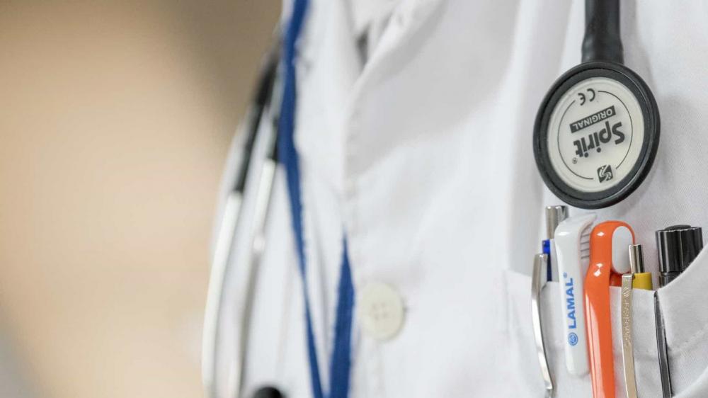 Brasil pretende convocar estudantes e médicos cubano para enfrentar a pandemia de Corona vírus