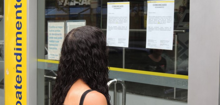 Bancos poderão alterar horário e suspender serviços em agências selecionadas
