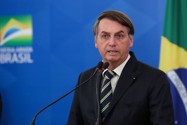 Coronavírus: Justiça proíbe Bolsonaro de adotar medidas contra isolamento