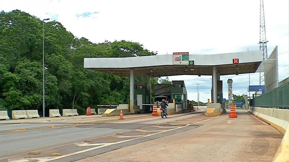 Pedágio na ponte sobre o rio Paraguai tem reajuste e carros pequenos vão pagar R$ 10,90