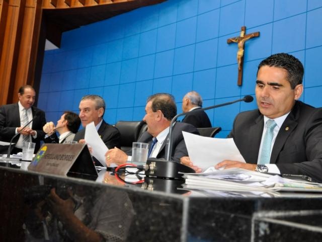 Deputados começam a votar a PEC da Previdência na próxima terça-feira