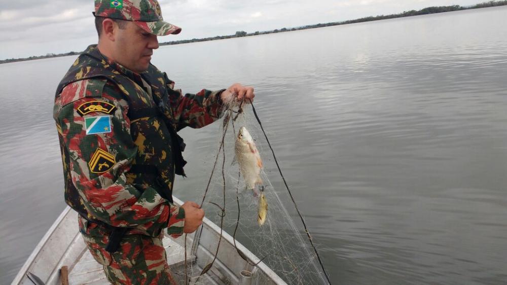 PMA autua 11, apreende 32 kg de pescado e aplica R$ 52,7 mil em multas durante a operação Semana Santa