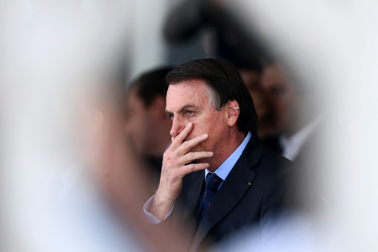 Presidente Bolsonaro fará pronunciamento e diz que 'restabelecerá a verdade' sobre demissões de hoje