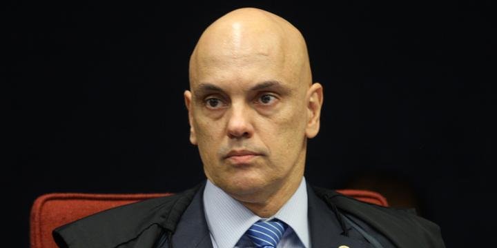 STF manda manter delegados da PF à frente de apuração de inqueirtos sobre Fake News
