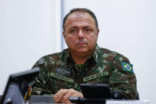 Pazuello nomeia nove militares para cargos no Ministério da Saúde