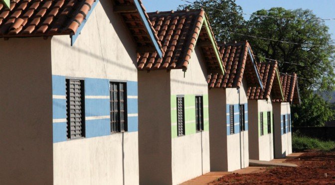 Governo de MS isenta pagamento de imposto sobre unidades do Minha Casa, Minha Vida até 2021