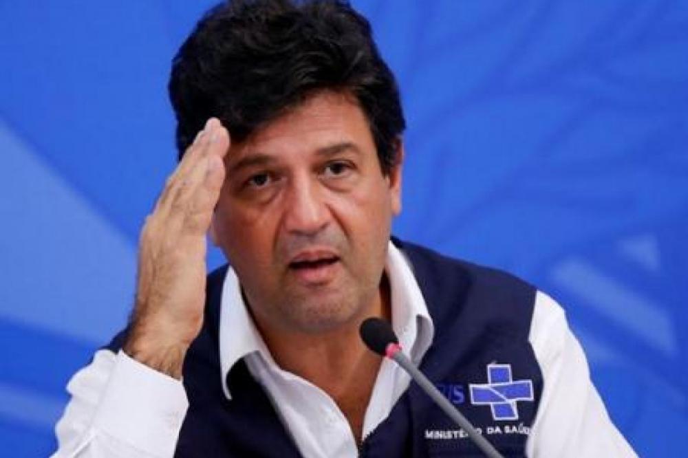 ‘Abismado e perplexo’, diz Mandetta após ser proibido de atuar no setor privado