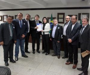 Prefeitos de municípios de MS que podem ser extintos pedem fim de PEC