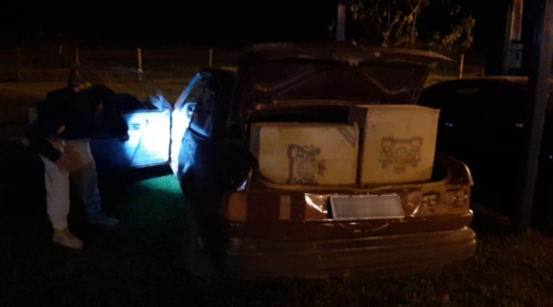 PRF apreende 4 mil maços de cigarros contrabandeados em São Gabriel do Oeste 