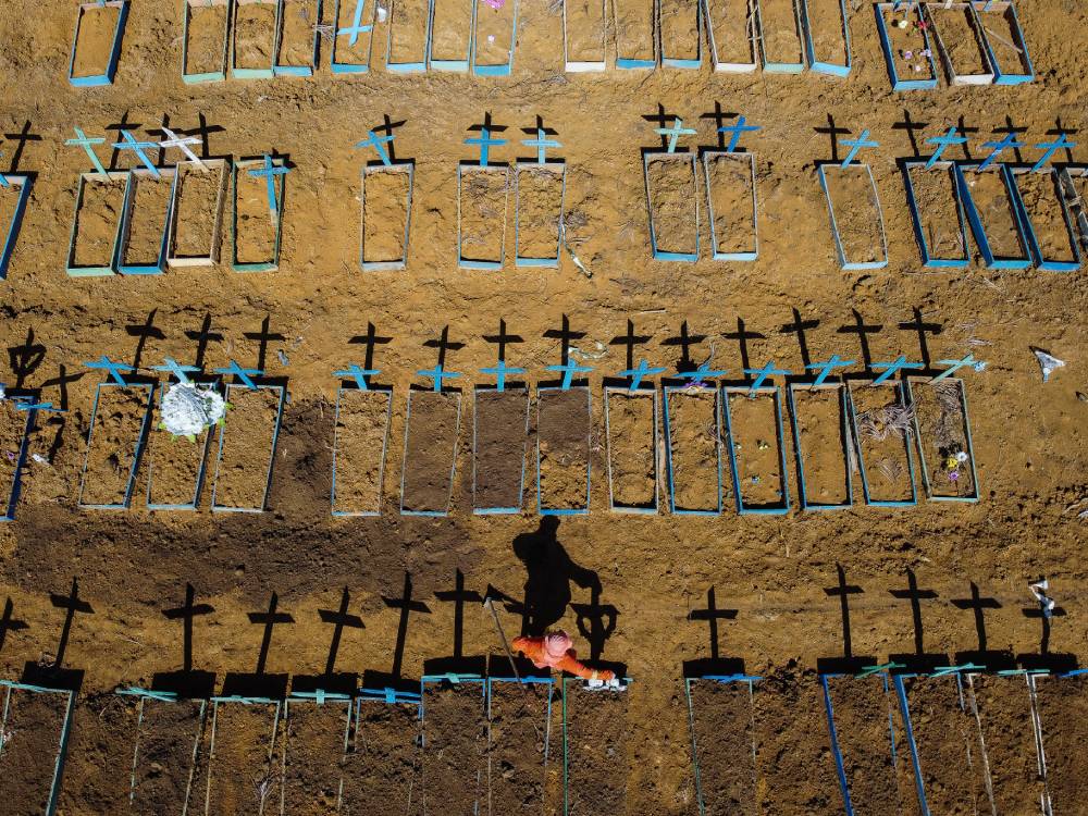 Ministério da Saúde quer recontar mortes causadas pela Covid-19 no País