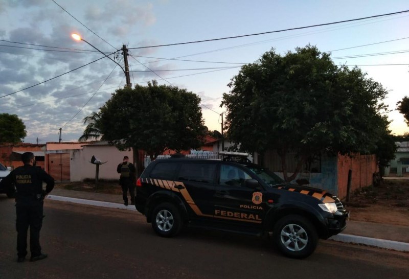 Polícia Federal mira Coxim em operação que investiga transporte de cocaína por rios