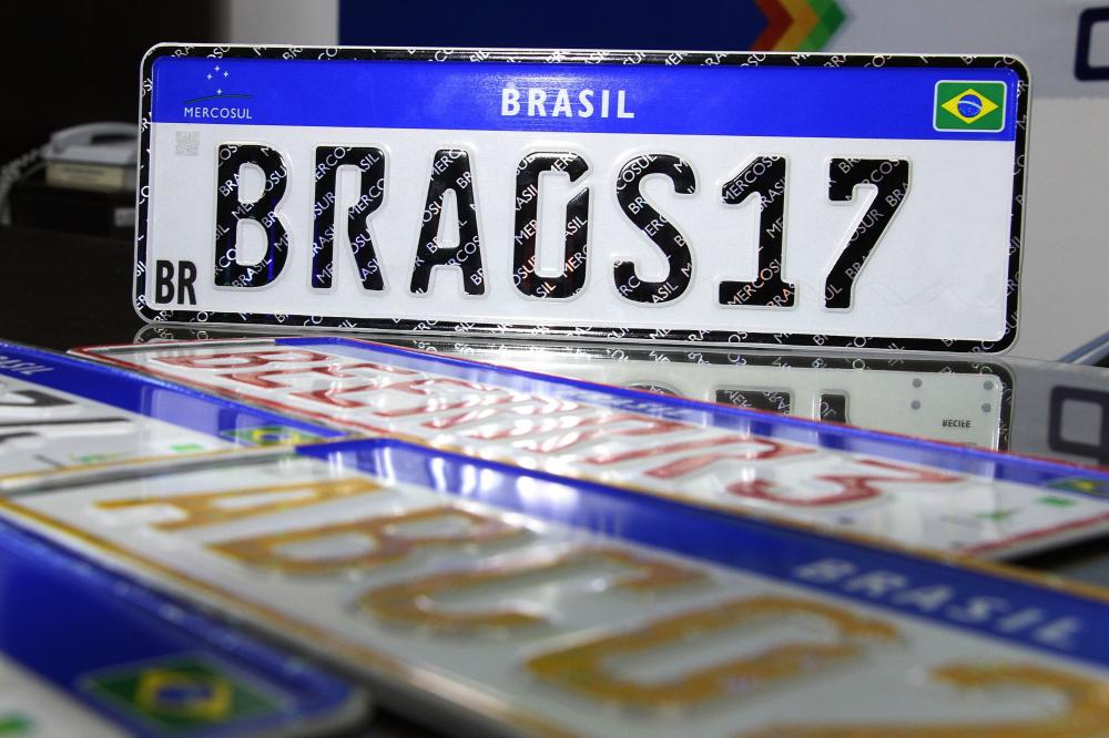 Detran-MS inicia série de visitas técnicas a empresas de emplacamento e vistoria no estado