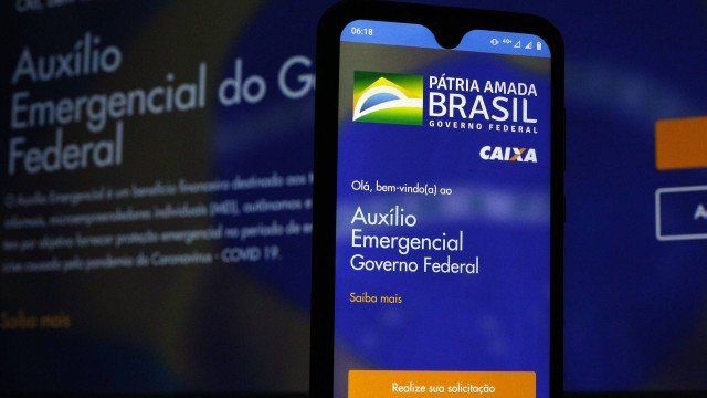 Receita amplia fiscalização do auxílio emergencial