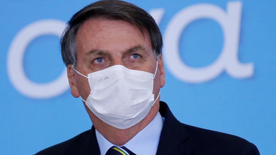 Bolsonaro diz que novo teste para o coronavírus deu resultado negativo