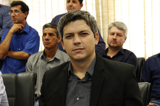 Justiça bloqueia R$ 387 mil do prefeito de Coxim por recusar informações ao MPF