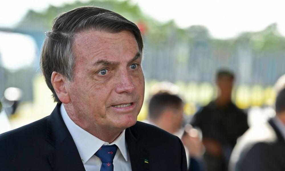 'Aumentou o preço do ovo também, né? É lei da oferta e da procura', diz Bolsonaro