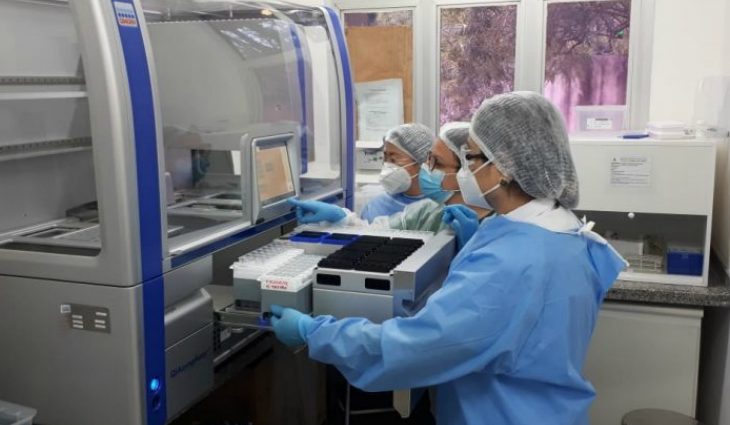 Governo do Estado amplia para 1.800 capacidade diária de testes de Covid-19 pelo Lacen