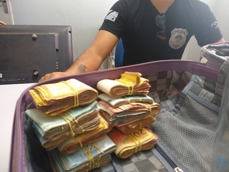 Polícia Civil apreende mais de R$ 19 mil do tráfico em Operação Divisa VIII