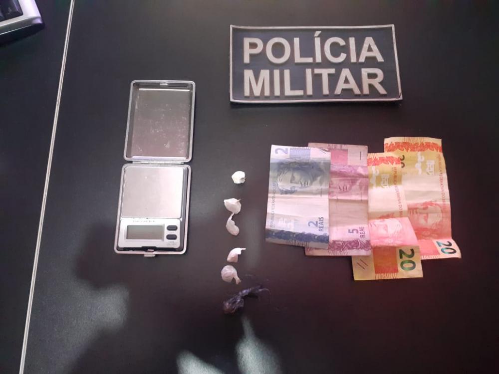 Polícia militar prende jovem de 18 anos por tráfico de drogas em Sonora