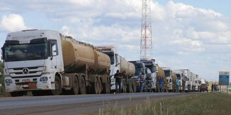 Sindicato de caminhoneiros nega greve em MS e não acredita em paralisação no País