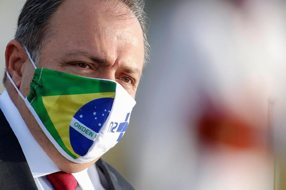 Pazuello diz que estados receberão vacina simultaneamente