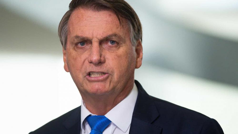 Coronavírus 'matou o mosquito da dengue', ironiza Bolsonaro
