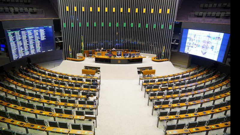Câmara pode votar na quarta projeto que define crimes contra Estado Democrático de Direito