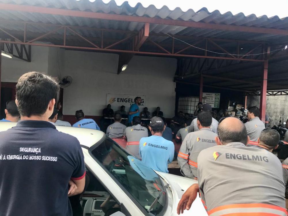 Terceirizados da Energisa entram em greve por reajuste salarial
