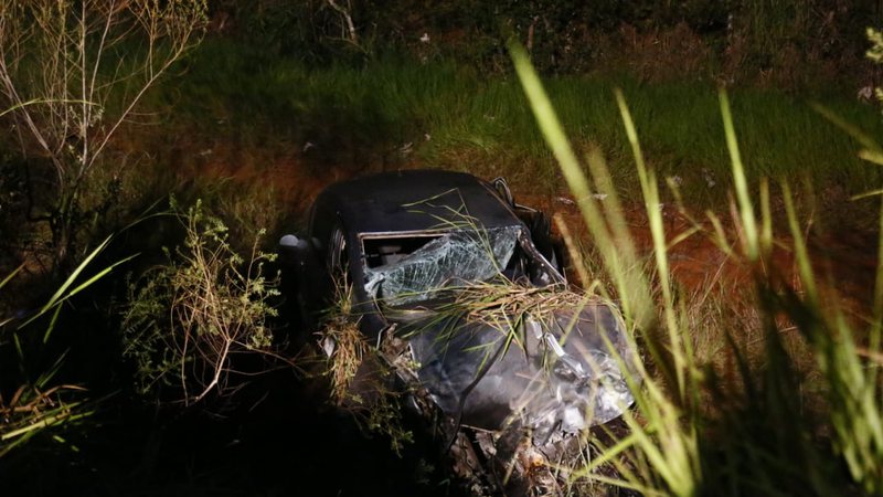 Delegado fica em estado grave após colidir Gol em caminhão boiadeiro na BR-060