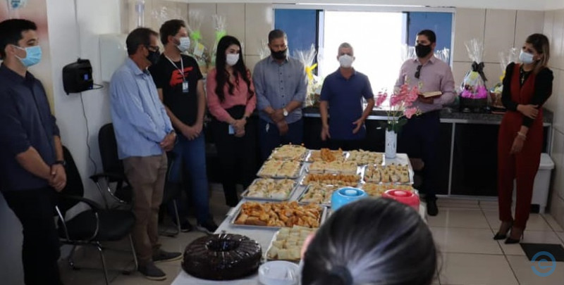 Enfermeiros são recepcionados com café da manhã especial em Sonora