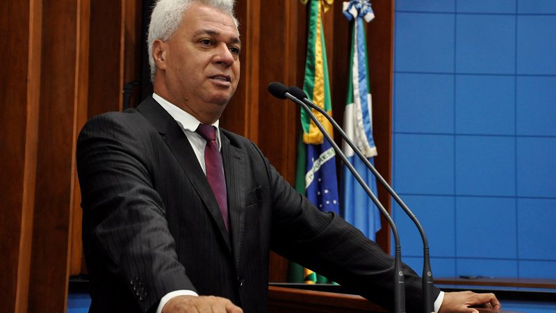 Vítima da Covid-19, morre aos 58 anos deputado estadual Cabo Almi