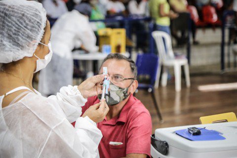 Com ritmo atual, MS termina vacinação contra Covid-19 em abril de 2022