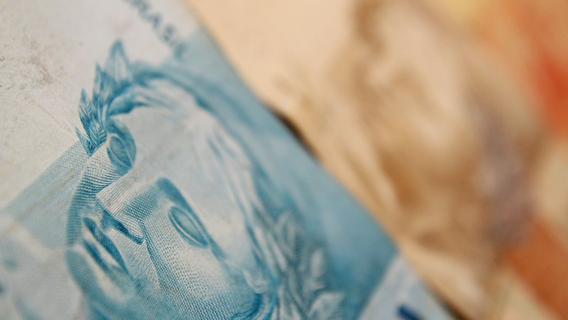 Projeto em MS pode proibir bancos de oferecer empréstimos por telefone
