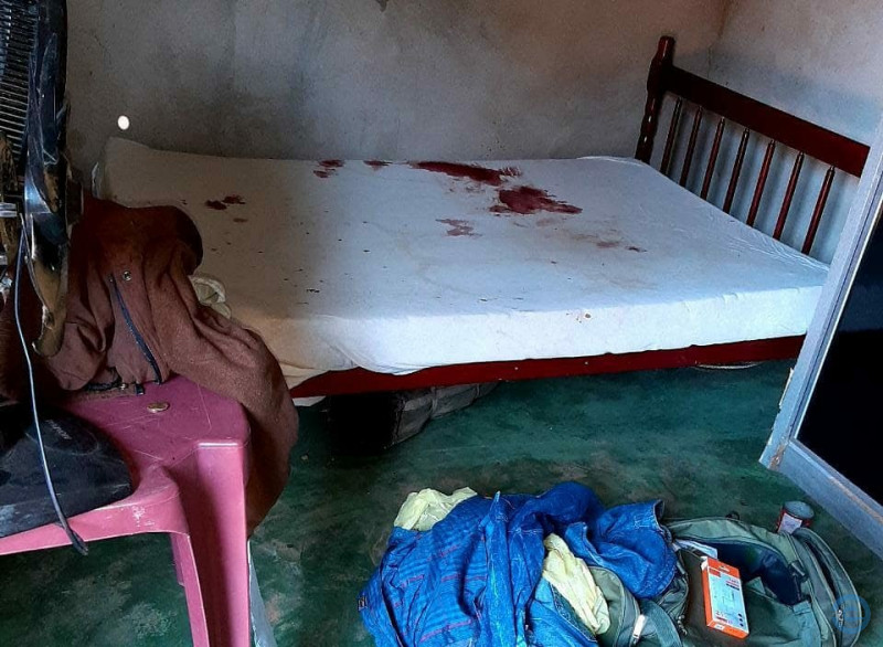 Homem é preso após agredir colega de trabalho com marteladas 