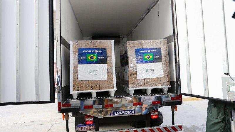 Butantan entrega mais 2,2 milhões de doses de vacina contra covid-19