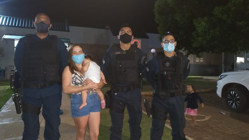 ‘Estávamos no lugar certo, na hora certa’: PMs salvam bebê engasgado em MS