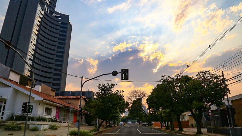 Primeiro dia do inverno tem previsão de pancadas de chuva para MS