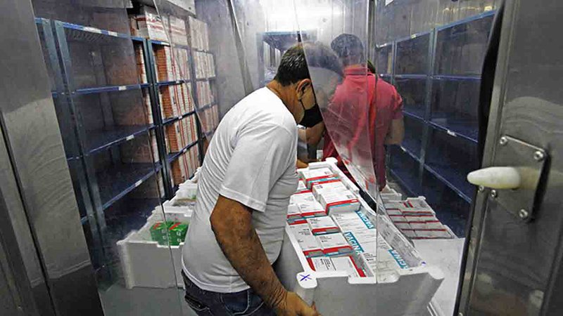 Ministério da Saúde confirma envio de 103,9 mil doses de vacina contra covid esta semana para MS