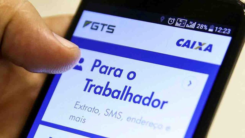 Lucro do FGTS será pago em agosto: saiba onde receber e como consultar o saldo