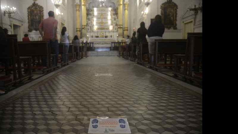 Lei coloca pastores e líderes religiosos na prioridade da vacinação contra Covid-19 em MS
