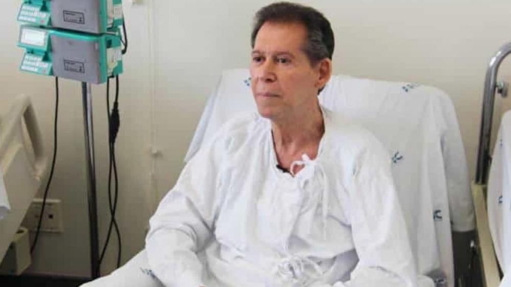 Homem que recebeu tratamento inovador contra câncer morre após queda