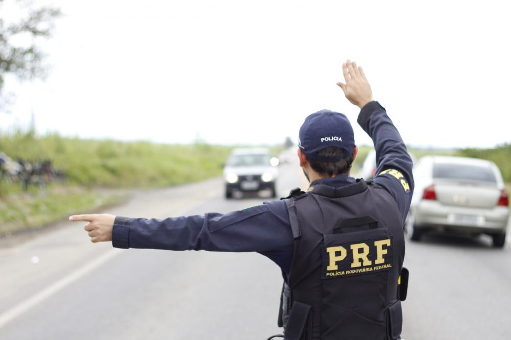 PRF inicia Operação Natal nas rodovias federais de MS
