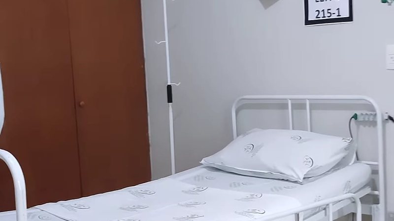 Por causa do aumento de casos de Covid-19, prefeito ativa 40 leitos no Pênfigo e Santa Casa nesta 6ª