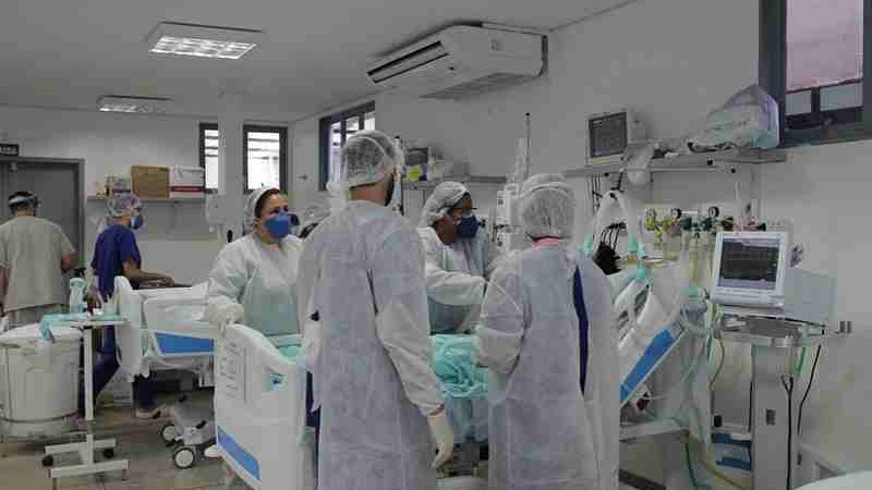 Levantamento da Fiocruz mostra MS entre estados com níveis críticos de internações por Covid