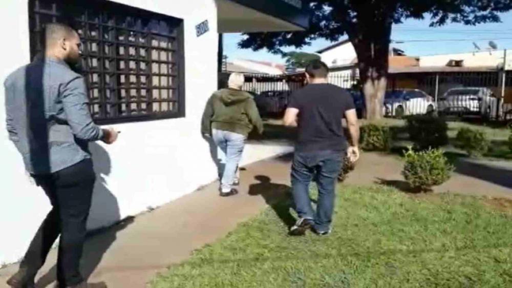 Polícia prende madrasta de menina de 7 anos que morreu em UPA com suspeita de maus-tratos