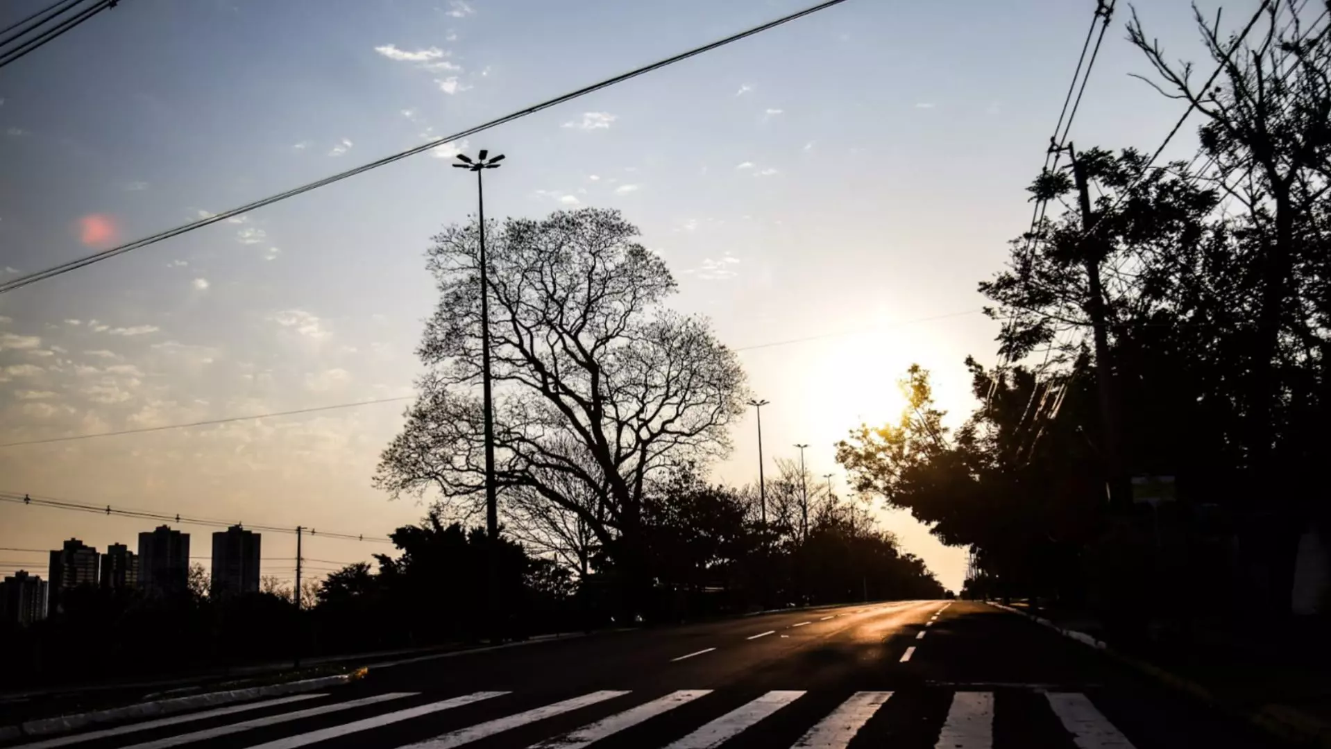 Sexta-feira tem previsão de tempo seco, com máxima de 38°C em MS